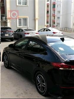 هیوندای ئەلەنترا